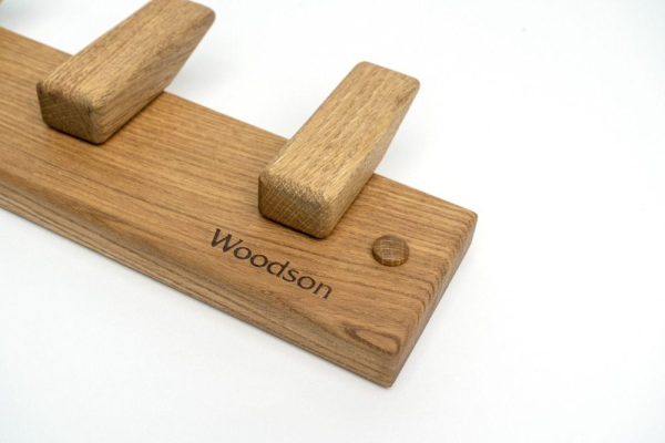 Вешалка Woodson D3, 3 крепления, дуб Вешалка Woodson D3, 3 крепления, дуб